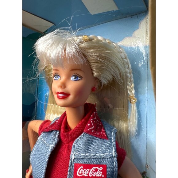 Mattel 1997 Coca-Cola Barbie With Red Gingham Pants Vest & Accessories - Picture 3 of 8